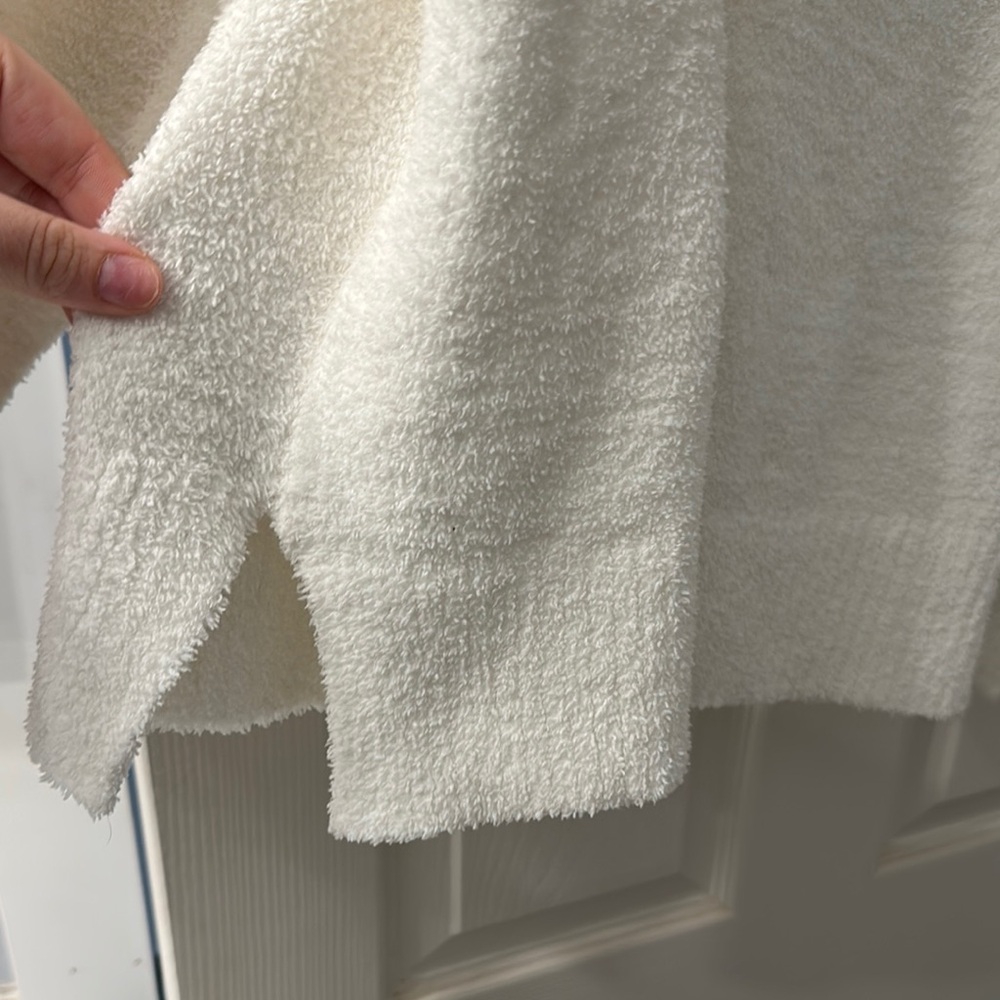 Cozy White Turtleneck Sweater - Picture 2 of 2
